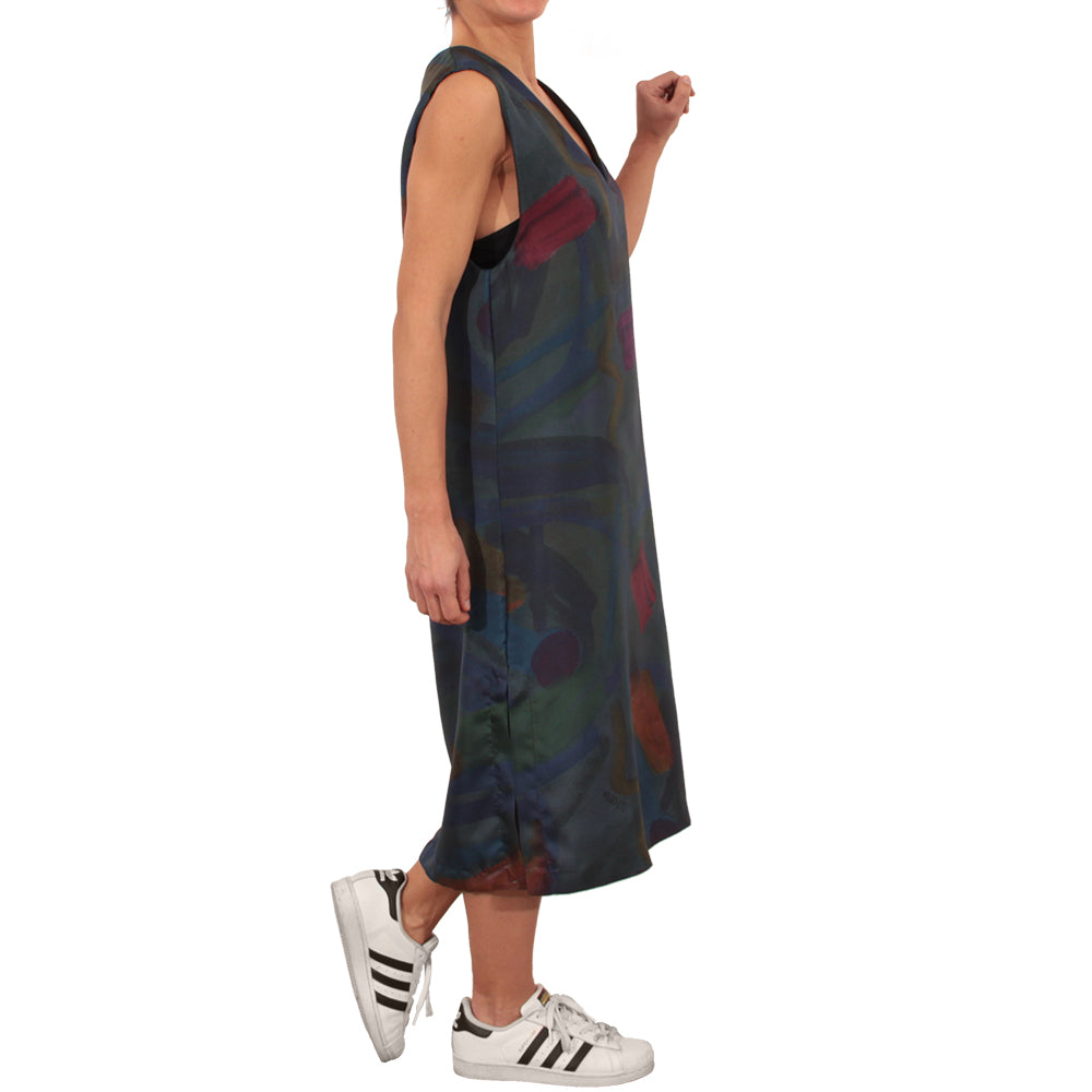 Vestito scollato in seta con stampa artistica